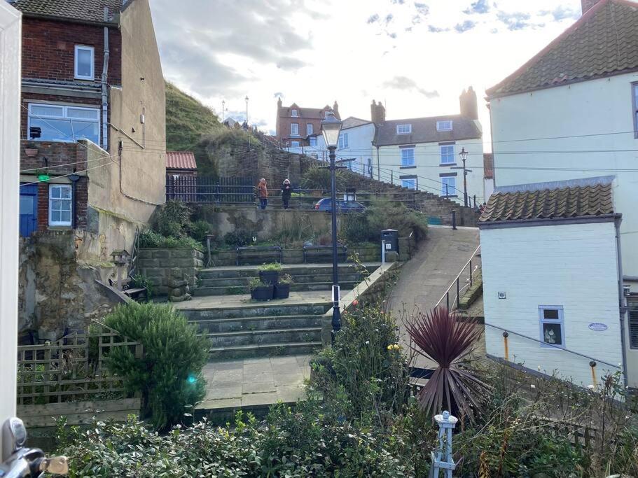 Sandside Retreat Whitby Esterno foto